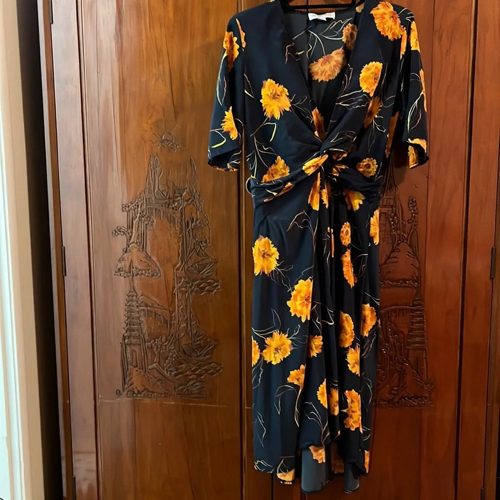 Amour Vert silk Joselle marigold dress M - Picture 8 of 11